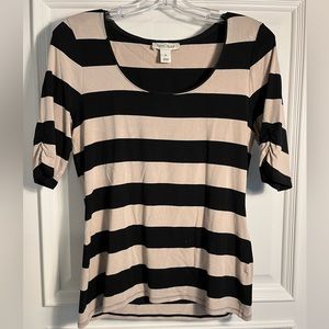 White House | Black Market Fitted 3/4 Sleeve Striped Top - Black & Tan - M - EUC